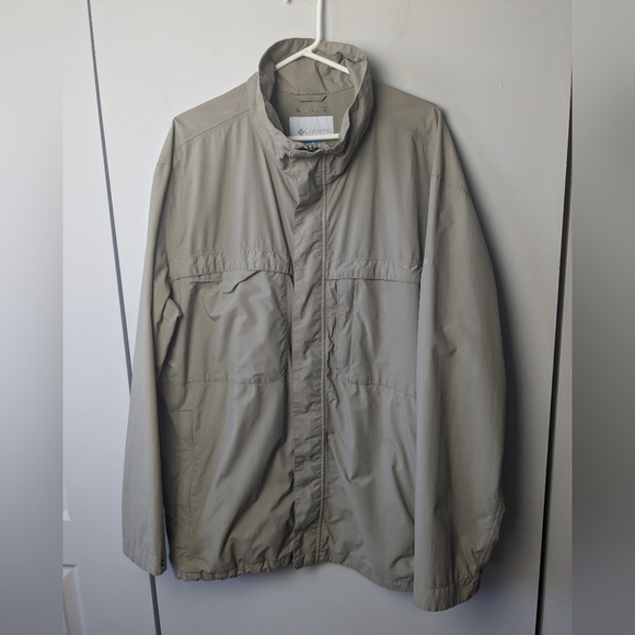 COLUMBIA Men Mid Season Coat Beige Color Sixe XL lots Of Pockets 100% Nylon - Picture 1 of 13